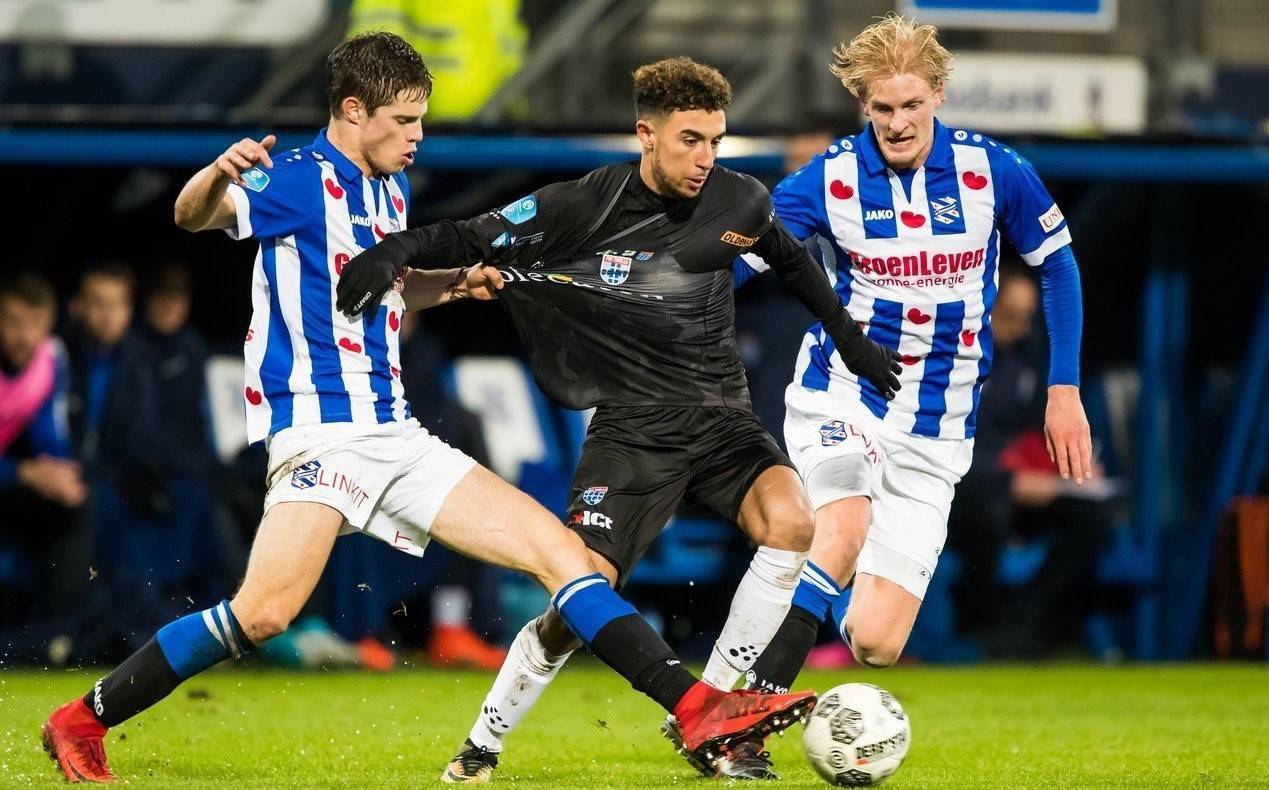 容进行了微 容进行了微