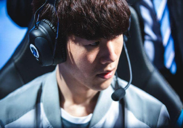 德国队以2 德国队以2