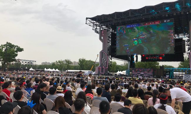 我建议你访 我建议你访