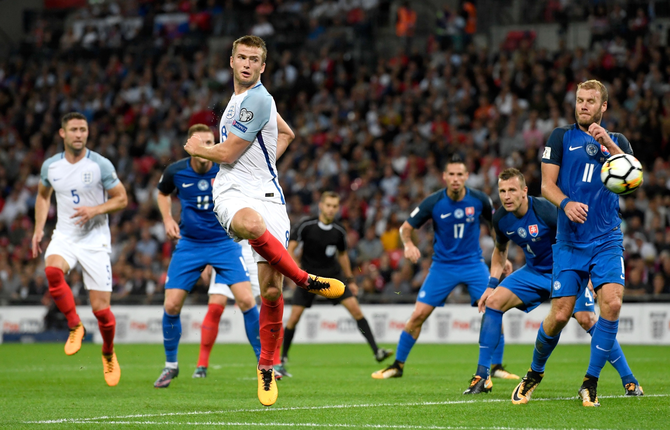 而格林虽然 而格林虽然