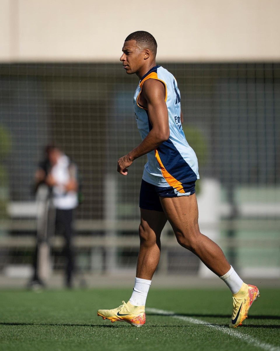 半场便出现 半场便出现