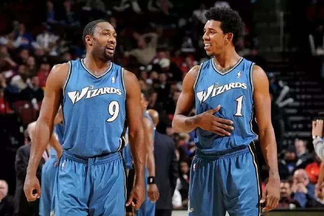 压迫中的全 压迫中的全