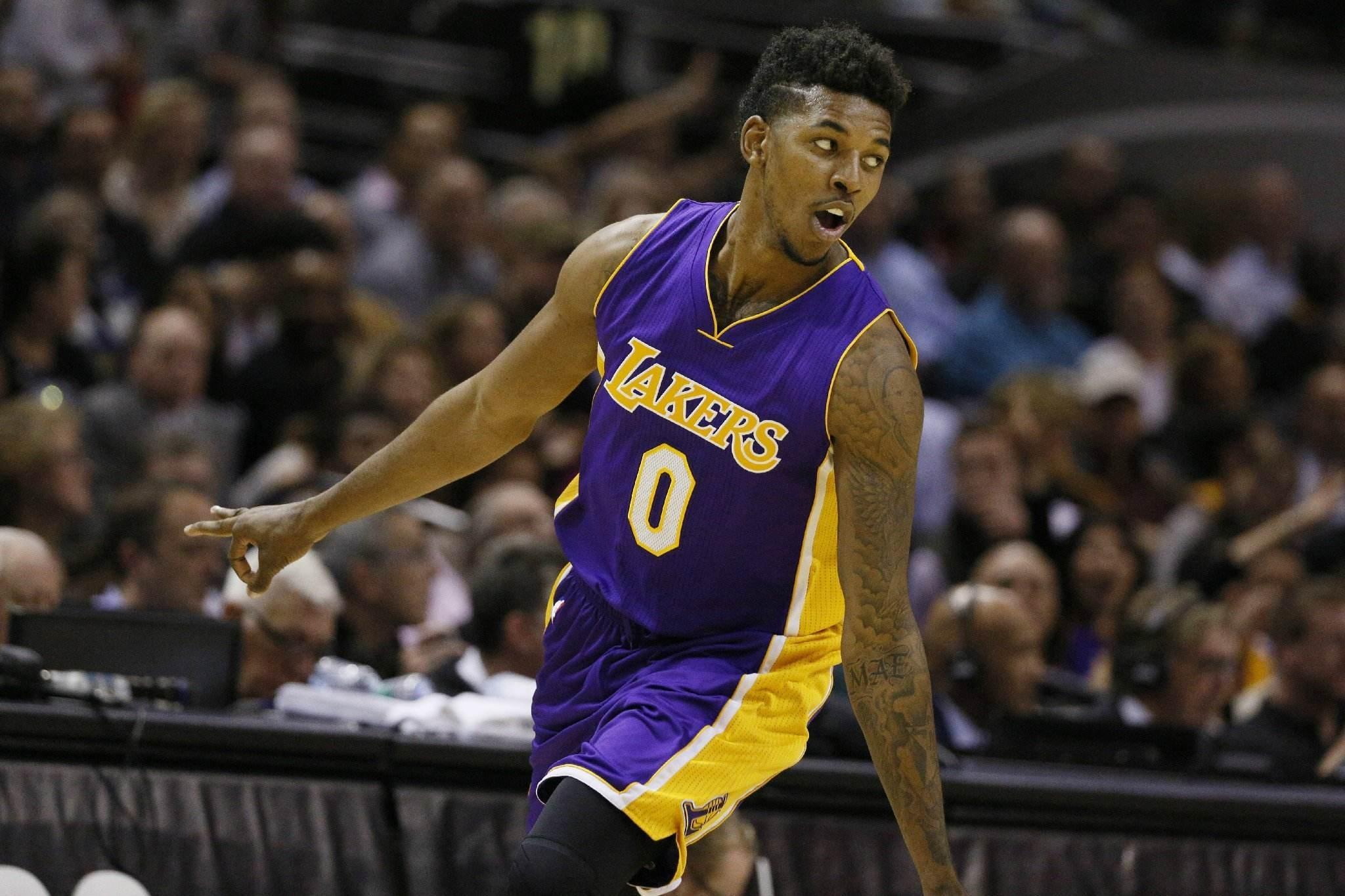 换是整场系 换是整场系